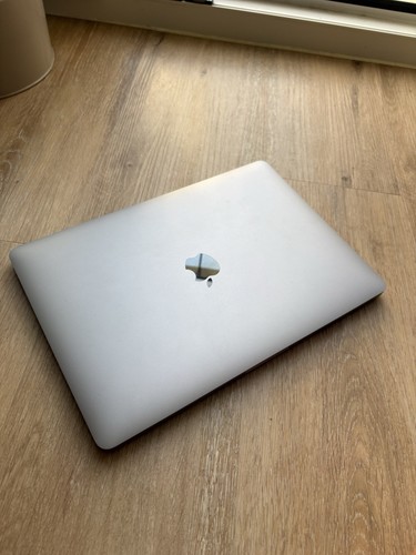 Apple macbook pro m1 - macbook,