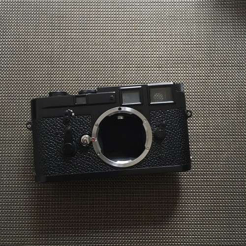 Leica black paint repaint - leica,