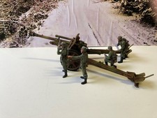 10,5cm LeFh18 /39 leichte Haubitze 1:16 mit 4 figuren