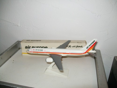 Modellflugzeug flugzeug - modellflugzeug,