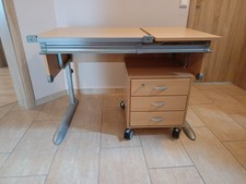 kinder und Jugendschreibtisch