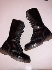 Alpha London Lack Leder