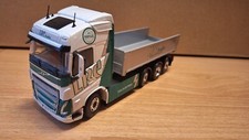 Volvo FH05 Globetrotter  Abrollkipper  "LBC Frakt - Schweden" 1:50  Tekno neu