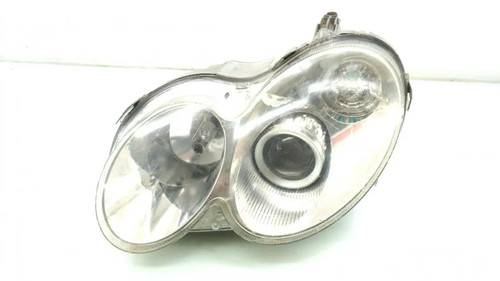 Frontscheinwerfer