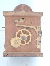 altes Uhrwerk für Wand Uhr
