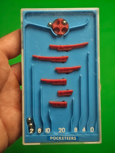 Tomy pocketeers rock - tomy,