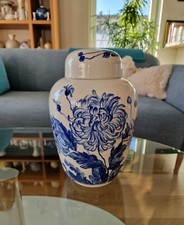 Hutschenreuther vase - hutschenreuther,