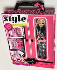 Mattel® Barbie Style Modekoffer Kleiderschrank 15-teilig BMB99 NEU+OVP
