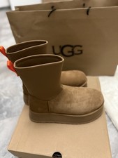 UGG W CLASSIC DIPPER 1144031