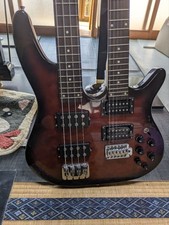 Seltene Doppelhals braune