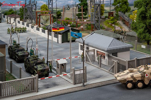 Faller military base vehicle - faller,