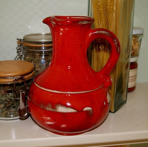 Roter saftkrug weinkrug aus - saftkrug,