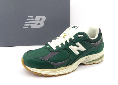 New balance 2002 unisex - new,