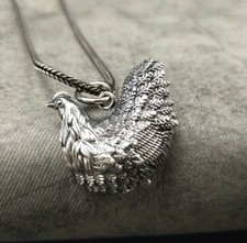 K32 Anhänger Huhn Henne Vogel zum Öffnen mit 4 Eier Sterling Silber 925