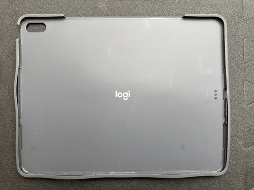 Logitech combo touch - ipad, air