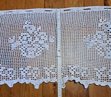 Häkelgardine  Scheibengardine