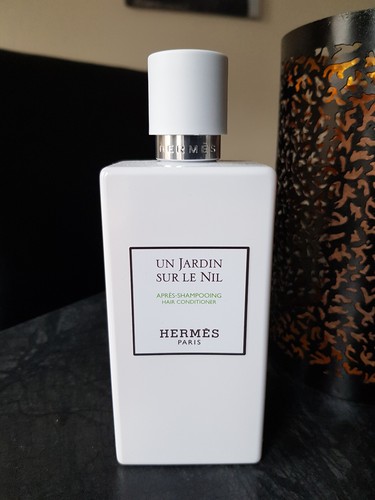 Hermes paris jardin sur le - paris,