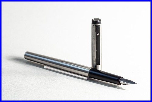 1983 design geha 716 - 1983,