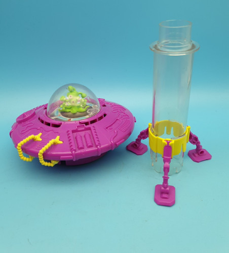 Alien alarm ufo - ufo, goliath