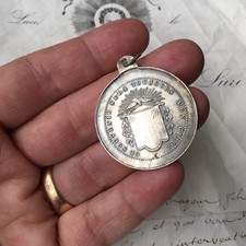 Große religiöse Medaille 19. Jh. Silber massiv 1. Kommunion Heiliger Geist