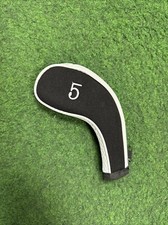 GOLFSCHLÄGER Schlägerhaube für 5-Eisen (schwarz-weiß, guter Zustand)