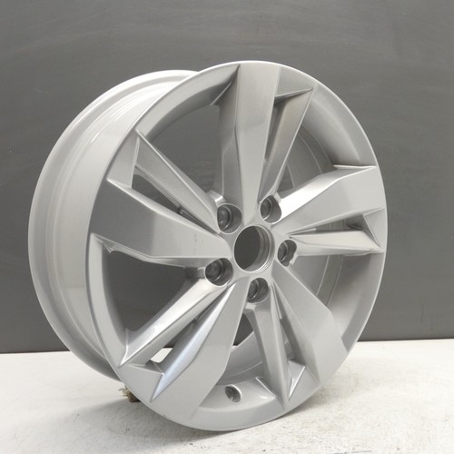 Volkswagen polo silber - volkswagen, 15''