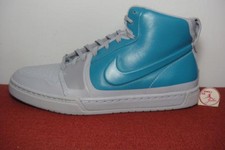 Nike Air Royal Mid VT High Hi Neu Boot Mandara Karst Manoa Gr:42,5 US:9 Grau  