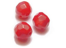 Koralle. Perlen - facettiert