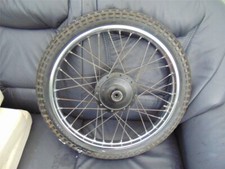 Suzuki TS125 Vorderrad Rad Reifen Felge vorne