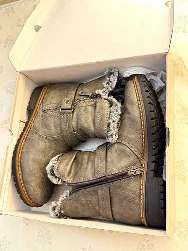 Neu graceland - –,