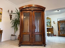 Gründerzeit Vitrinenschrank