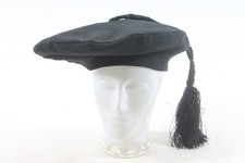 alter Doktorand Diplom Hut Doktor Diplom College Bachelor Barett Doktorhut