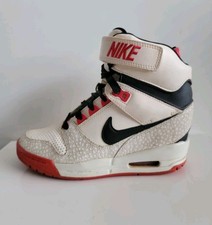 Nike Air Revolution Sky Hi