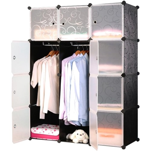 Kleiderschrank