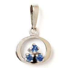 Aparter Saphiranhänger Anhänger 8 Karat 333 Gold Weißgold Saphire Saphir 1,44 g