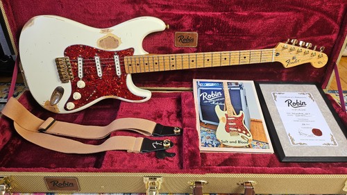 Relic stratocaster robin - relic,