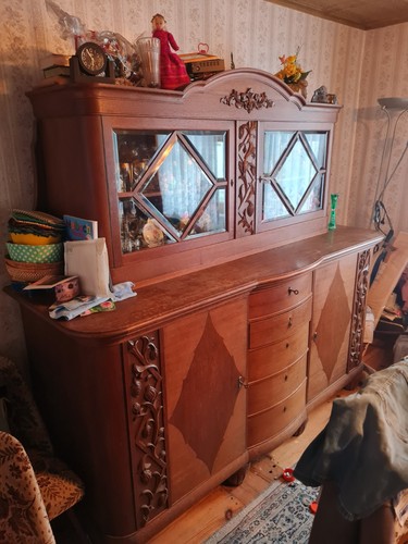 Schönes altes buffet schrank - schönes,