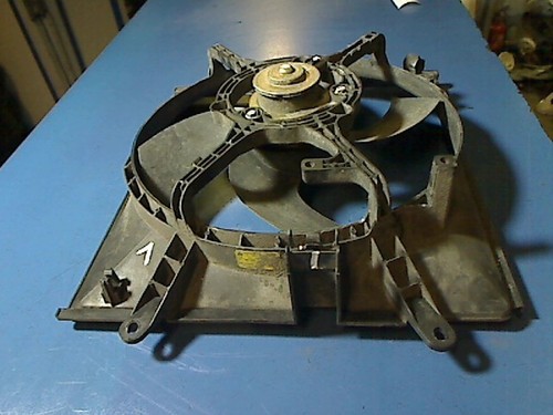 Elektrolüfter links - ,