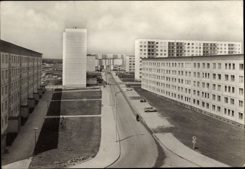 Halle neustadt 1 - ak,