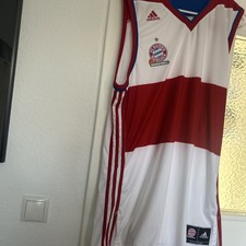Trikot FC BAYERN BASKETBALL  Rot Weiß Blau Gr XL