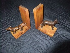 2 BUCHSTÜTZEN ...Dackel und Schäferhund ..Echtholz...? ? ?