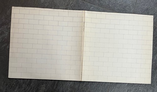The wall pink floyd - wall,