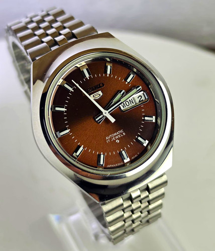 Vintage seiko automatic - 5, 17