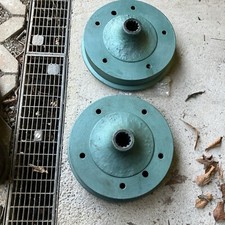  2x VW Bus T1 Bulli Bully Samba Bremstrommel hinten 