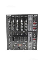 Behringer DJX750 XPQ Surround