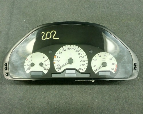 Mercedes w202 klasse tacho - mercedes,