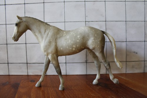 Modellpferd breyer classic - breyer,