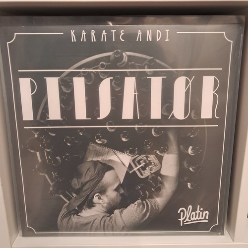 Karate andi pilsator - ‎–,