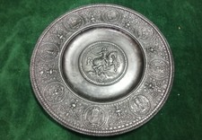 Berliner Eisen Guss Schale Motiv Reiterbild und Württemberger Wappen 19cm Durchm