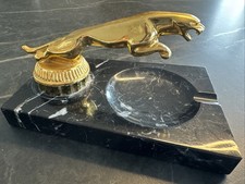Edler Jaguar Aschenbecher- Vintage Marmorsockel – Goldfarbene Figur,Sammlerstück